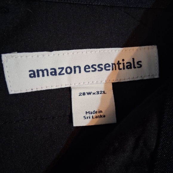 Amazon Essentials Men's Dress Pants Size 28x32 - Picture 4 of 6